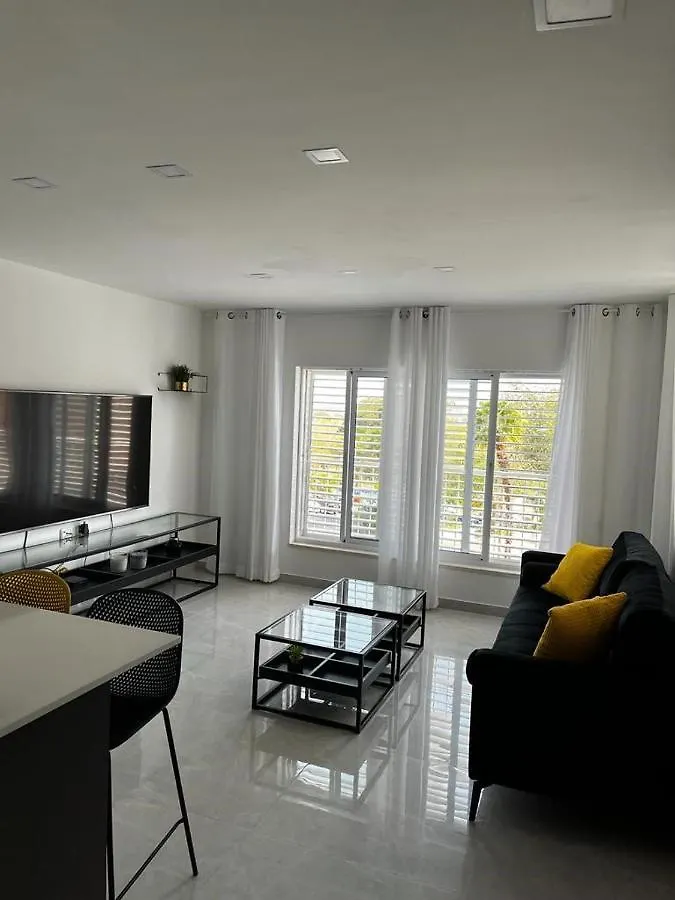 Affittacamere Hotel מישל נופש ,צופית תחתית 6003 Eilat